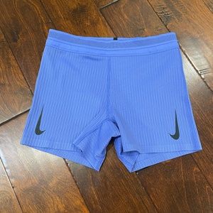 nike shorts size small light purple never been wor